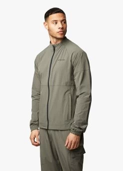 Gym King Utility Woven Bomber - Olive 25 Gym King Utility Woven Bomber - Olive -Fit Wear Shop UTILITYWOVENBOMBER JOGGER OLIVE.TST A29EXTSB A29EZ 103