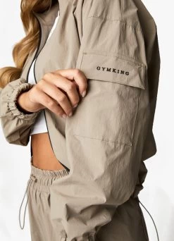 Gym King Utility Woven Tracksuit - Mocha -Fit Wear Shop UTILITYWOVENJACKET JOGGER MOCHAWTT A2BNIWTB A2BNJ 17 42ff424c 021f 4da8 b29a e5272db190be