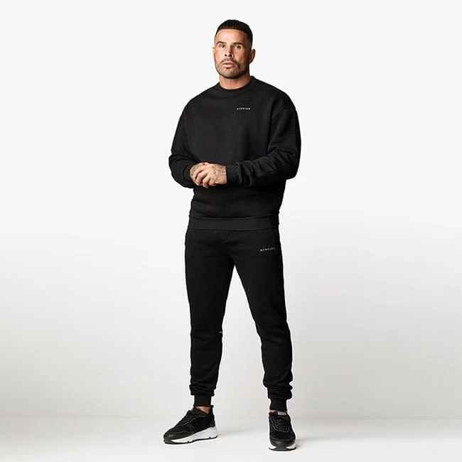 Gym King Outline Print Crew Tracksuit - Black 4 Gym King Outline Print Crew Tracksuit - Black - Image 2