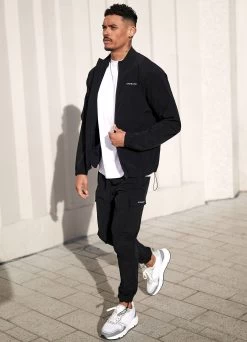 Gym King Utility Woven Bomber - Black -Fit Wear Shop utility 4 09047022 4bc4 4315 84b7 9cf0b8f4d204